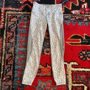 Old navy active gray white leggings